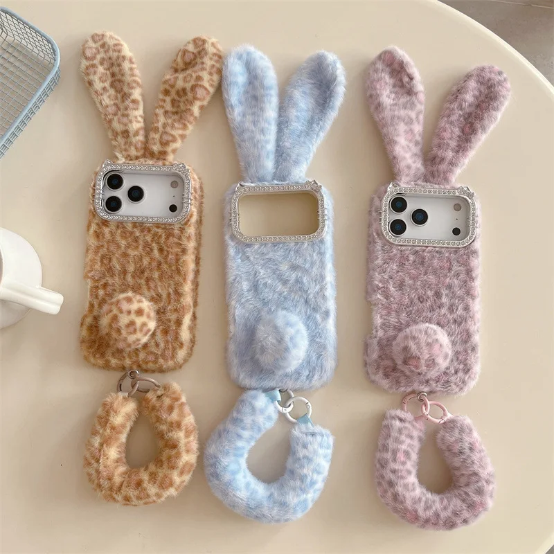 Apple Iphone 15 Pro Max - Schattige cartoon luipaardprint konijnenoren pluche hoesje